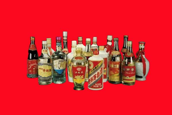 辽阳灯塔市回收十八老酒.jpg